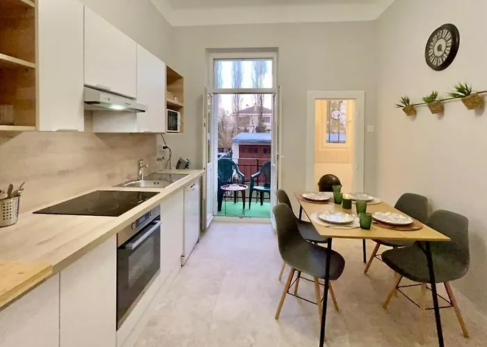 Le Saint Symphorien - 15 Min A Pied Du Stade Longeville-les-Metz